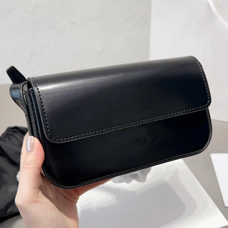 saddle bags triomphes shoulder leather purse crossbody tote bag designer C008