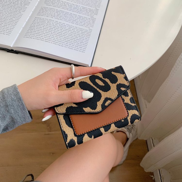2024 New Long Leopard Pattern Women's Handheld 30% Off Wallet Short Card Bag