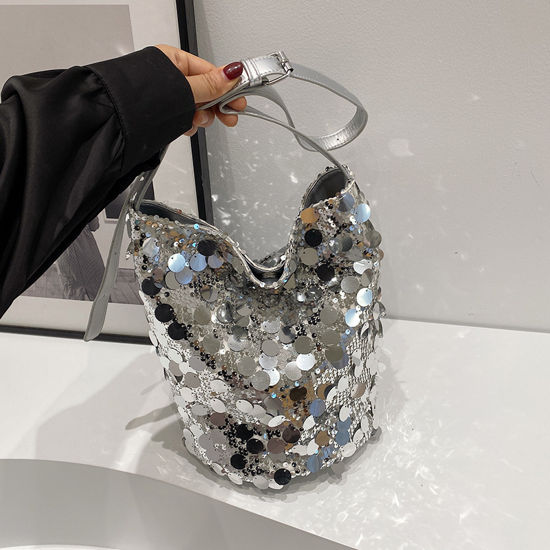 2024 Personalized Texture Bucket Women's Live New Premium Single Shoulder Crossbody Bag