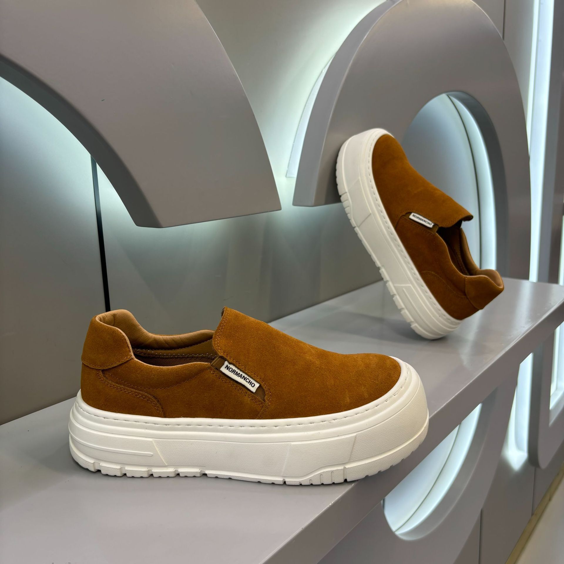 Ddmybear Real Leather Autumn Style,Men's Thick Soled, Lightweight, Big Toe Comfortable, Breathable, Casual Board Shoes, Lazy Shoes Chinese Brand 