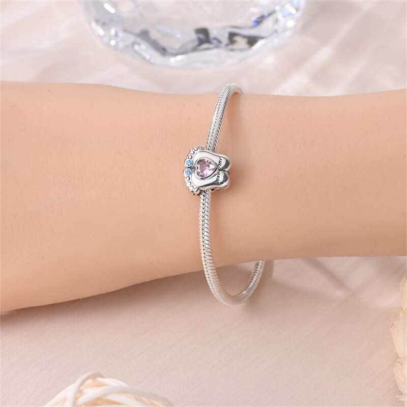 New 925 Sterling Silver Baby Shoes Love Family Charms Beads Fit Original Bracelet DIY Mother's Day Jewelry Gift