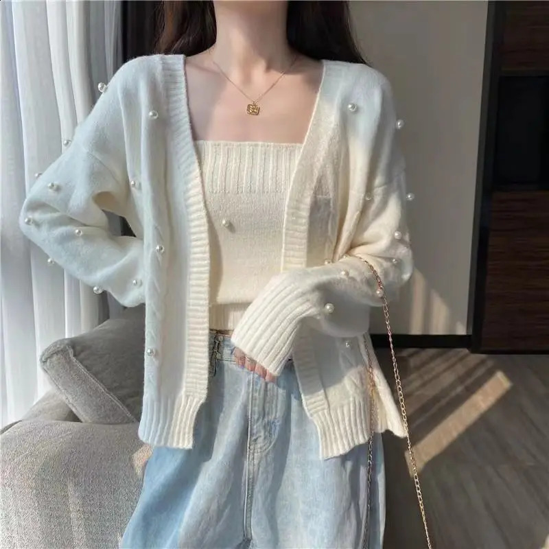 Women Autumn Simplicity Loose Fashion Diamonds knitting Cardigan coat women clothes Casual Allmatch Camis sweet Two piece set 240904