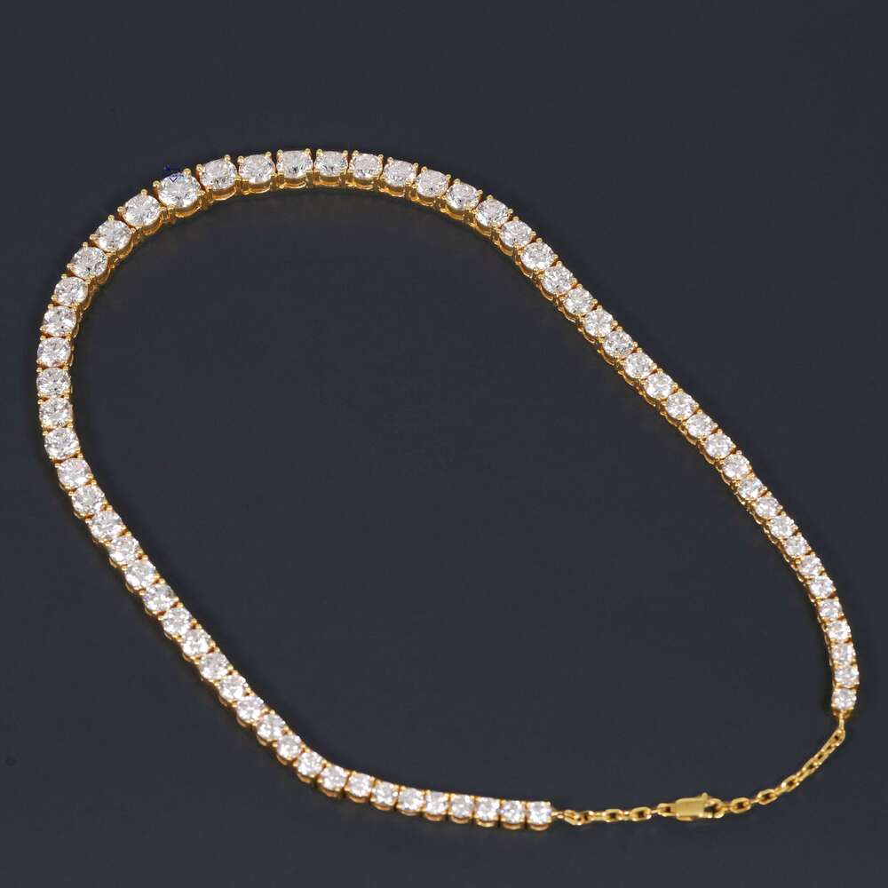 Explore Our Luxurious Latest 14 Kt Yellow Gold Labgrown Diamond Tennis Chain For Women Shows Elegance With VVS Clarity