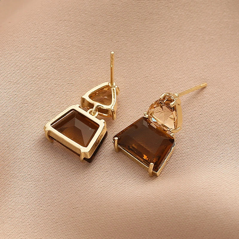 Trendy Cubic Zirconia Copper Drop Earrings For Women Girls Brown Crystal Pendant Earring Party Birthday Daily Jewelry 240906
