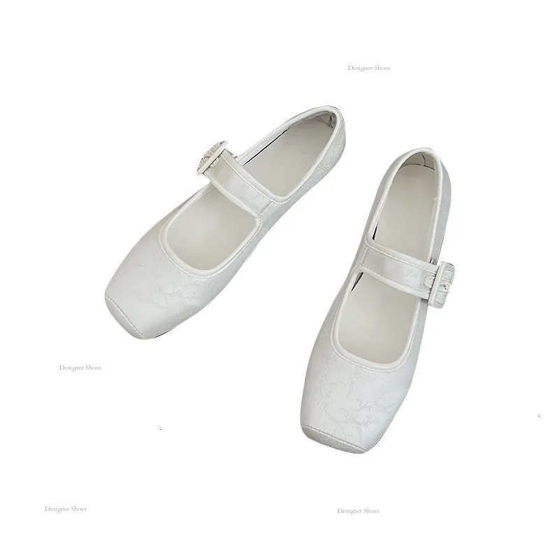 Chinese Super New Fire Soft Sole Instagram Bean Shoes, Straight To Work, Not Tired, One Step Buckle, Mary Jane Women's Singles Shoes