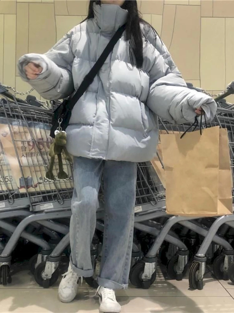 Oversized Puffer Jacket Female Hooded Loose Korean Bubble Coat Winter Warm Thick Short Parkas Mujer Women Snow Wear Outwear Goth 240914