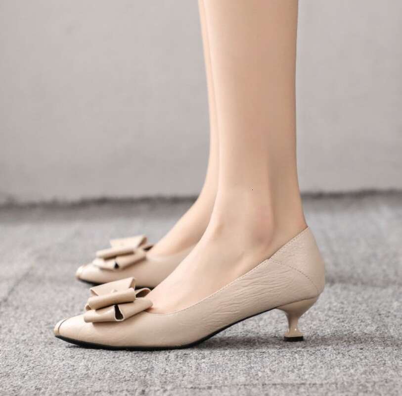 Women's Summer Footwear Office With Medium Heels Shoes For Woman 2024 Black Bow Pointed Toe High Quality Chic And Elegant Casual