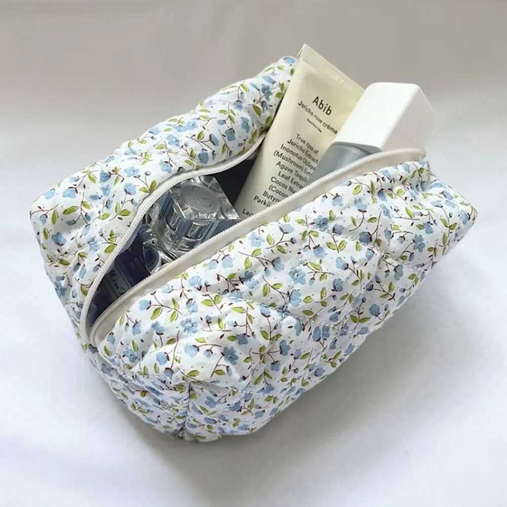 1PC Flower Printed Puffy Quilted Zipper Makeup Bag Storage Organizer Toiletry Handbag Cosmetic Pouch Large Travel Cosmetic Bag Z240914