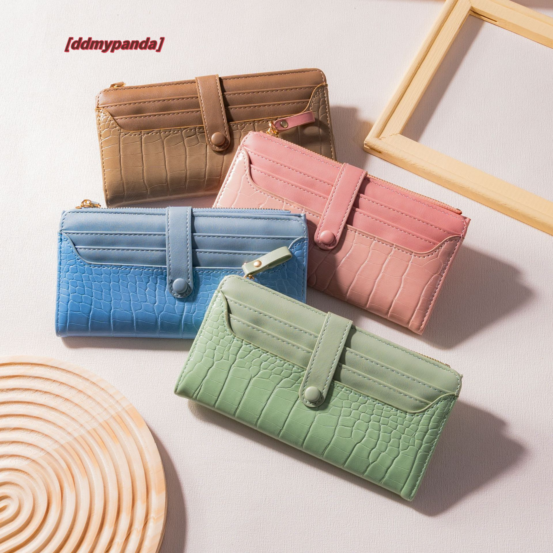 New Korean Women's Long Fashionable Handheld Bag with Crocodile Pattern Zipper Buckle Creative Light Luxury Wallet for Women #13 ddmypanda