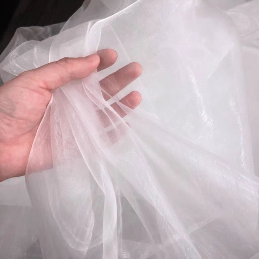 Leaf Dance Hanfu Costume with Flowing Petal Sleeves, Ethereal Sheer Top, and Pants Skirt for Classical Chinese Dance and Performance.