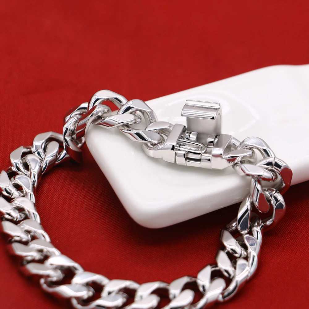 100% 925 silver bracelet mens classic 10MM Cuban chain hip-hop rock style accessories exquisite jewelry safety buckle with gift box W240914