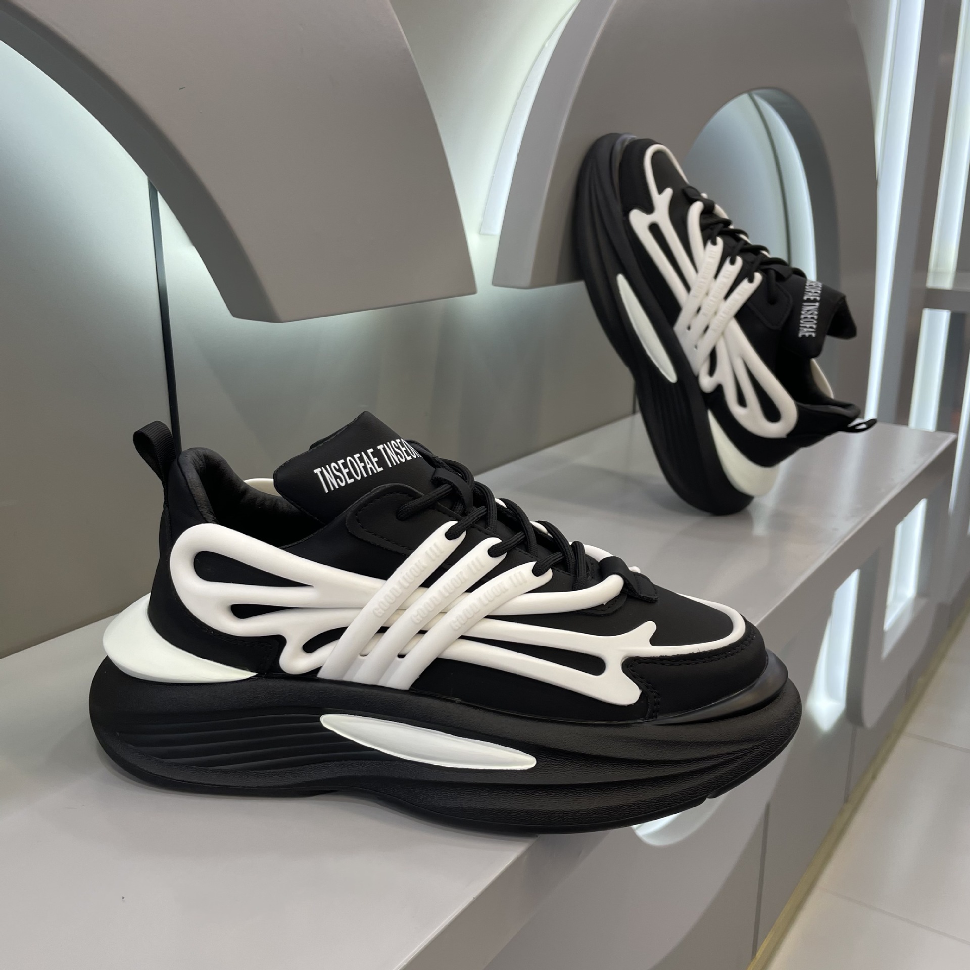 Ddmybear Autumn New Thick Soled Height Increasing Dad With A Niche Trendy Leather Surface, Versatile Sports And Casual Men's Shoes Chinese Brand 