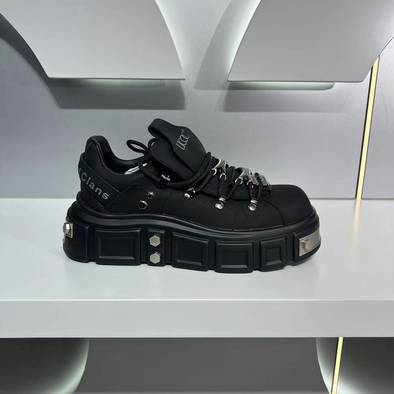 Ddmybear Men's 2024 New Thick Soled Height Increasing Casual Board Shoes, Popular Trend Brand Niche Design Shoes Chinese Brand Shoes F915-189