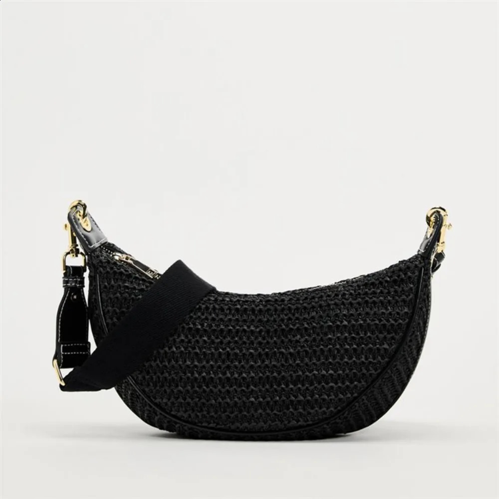 Fashionable woven handbag half moon grass armpit bag travel beach wallet bohemian style shoulder 240913