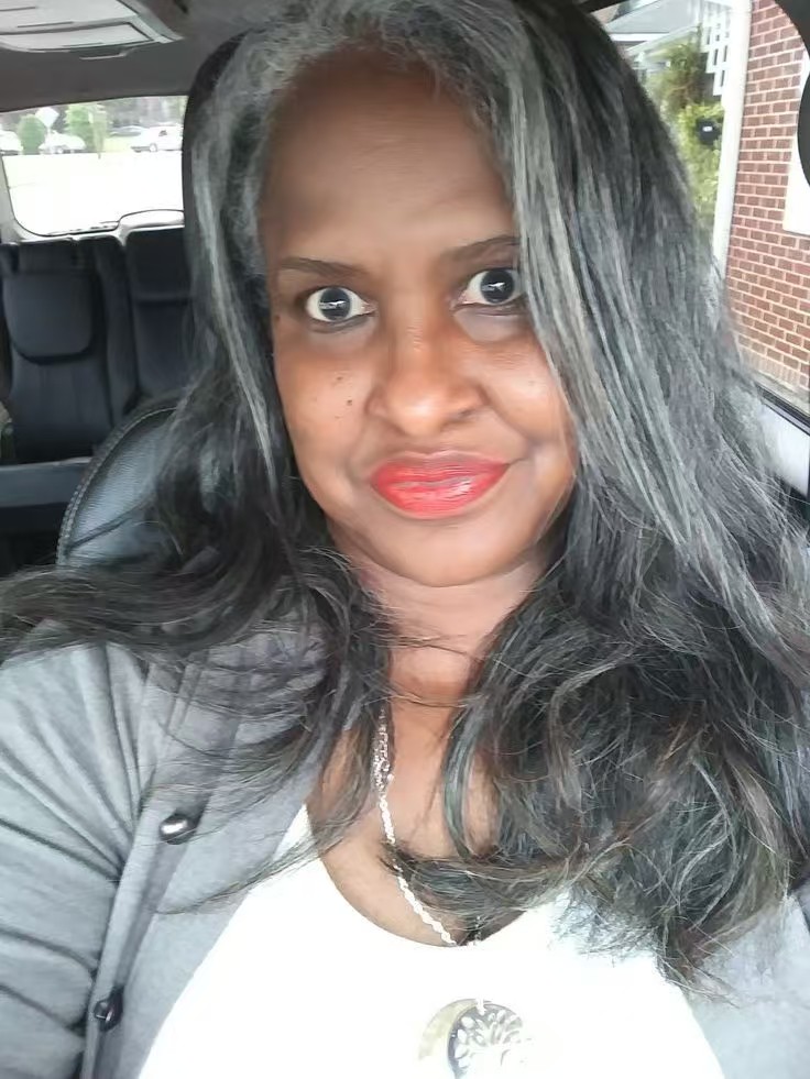 Raw virgin gray human hair wigs short ombre lace closure wigs swiss hd lace salt and pepper silver grey real brazilian hair lace front wig bob 5x5&quo