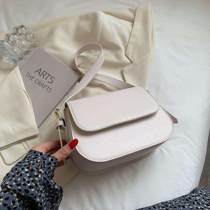 AMZZ This year's popular handbag for women in 2024, new fashionable diagonal cross westernized and versatile shoulder bag, internet famous textur