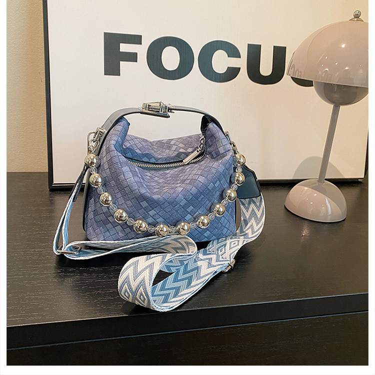 Chinese Pattern Beaded Handheld Bucket for Women's 2024 New Summer Chain Single Shoulder Crossbody Small Bag