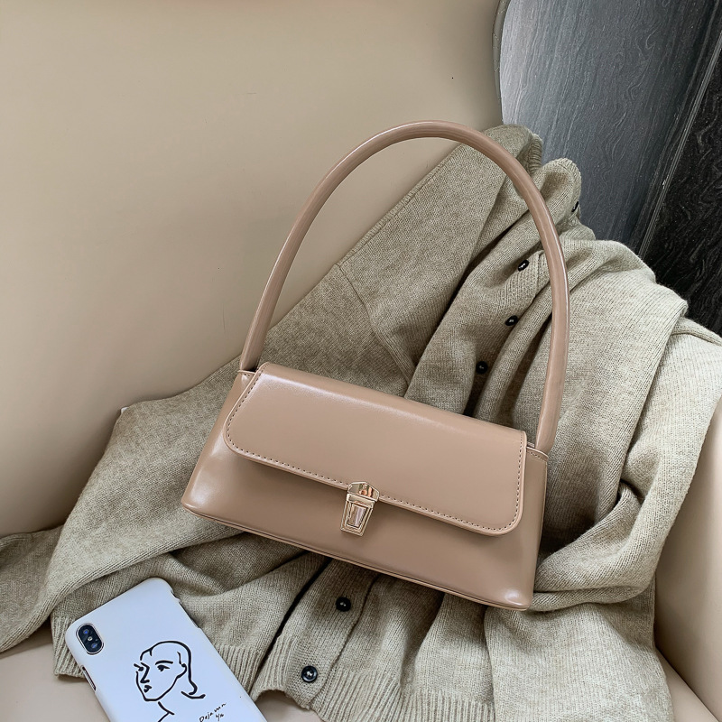 New 2024 Women's Autumn/Winter French Stick Fashion Underarm Versatile and Elegant Handheld Style Shoulder Bag