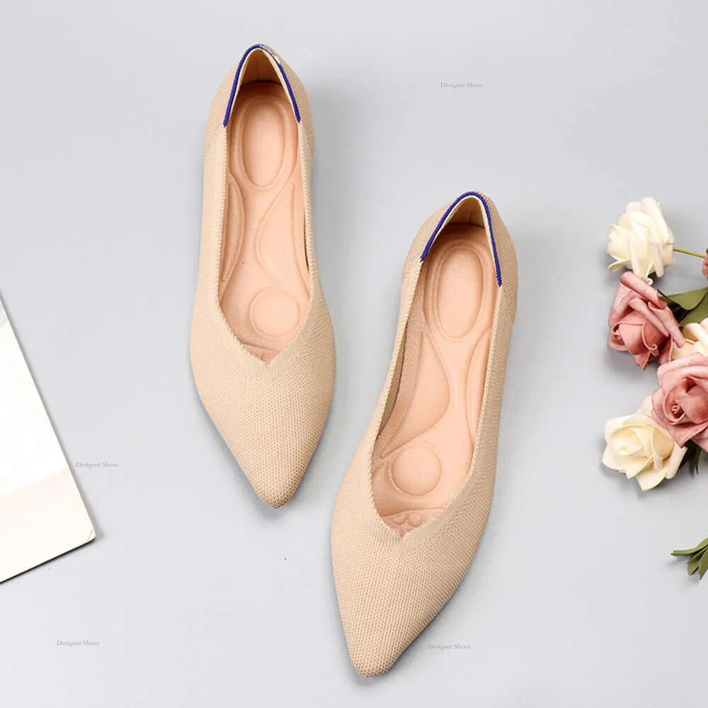 Princess Chicken Rolls Spring And Autumn Flying Weaving Single Doudou Flat Large Women's Soft Sole Knitted Pointed Boat Shoes