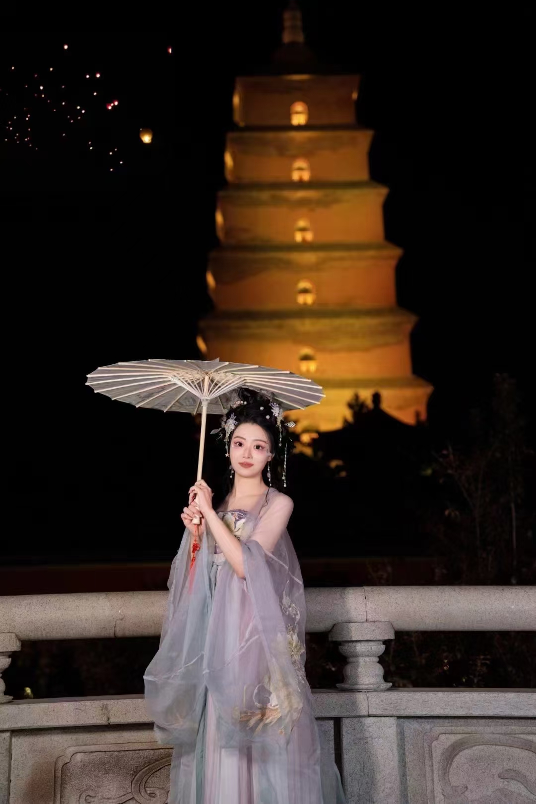 New Summer Hanfu Women's Jin He Heavy Embroidery Large Sleeve Top with Hezi Skirt - Ethereal Ancient Style Twelve Flower Goddess