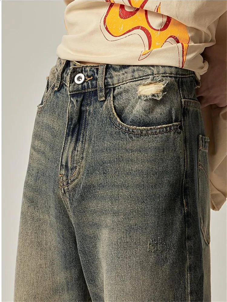 Vintage Blue Jeans Mens Clothing Spring and Autumn Holes Y2K Straight Pants Button Pocket Loose Trousers A030 240911