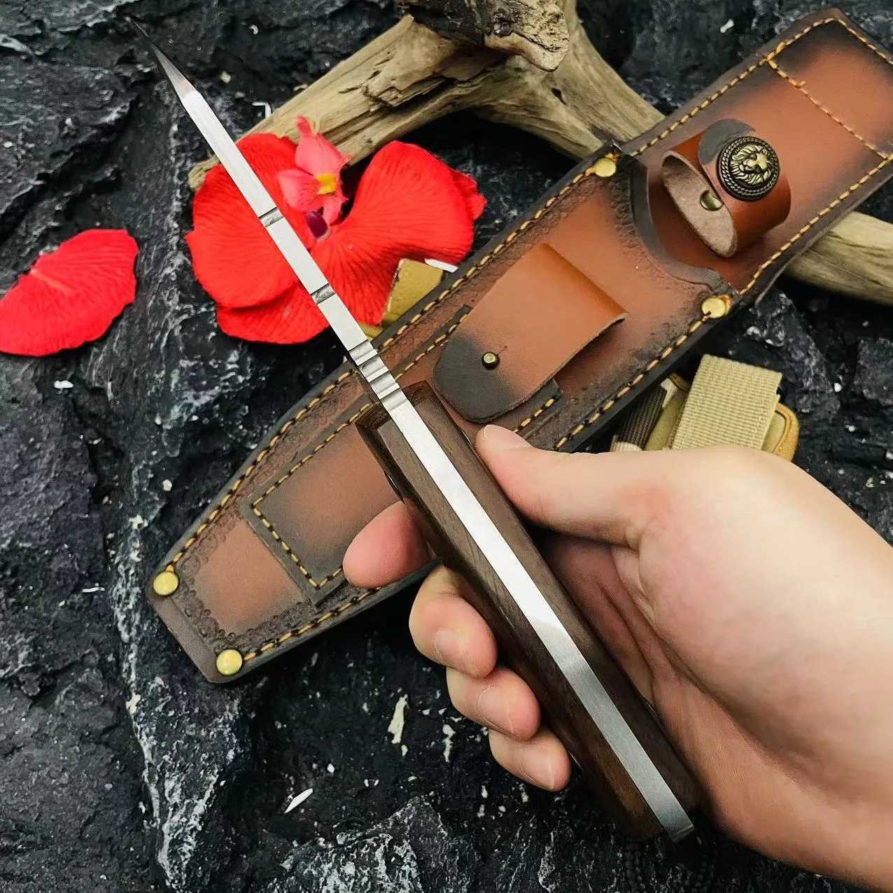 Multi-purpose outdoor thickened straight knife portable fixed blade knife with knife sleeve one keel camping collection gifts Y240914