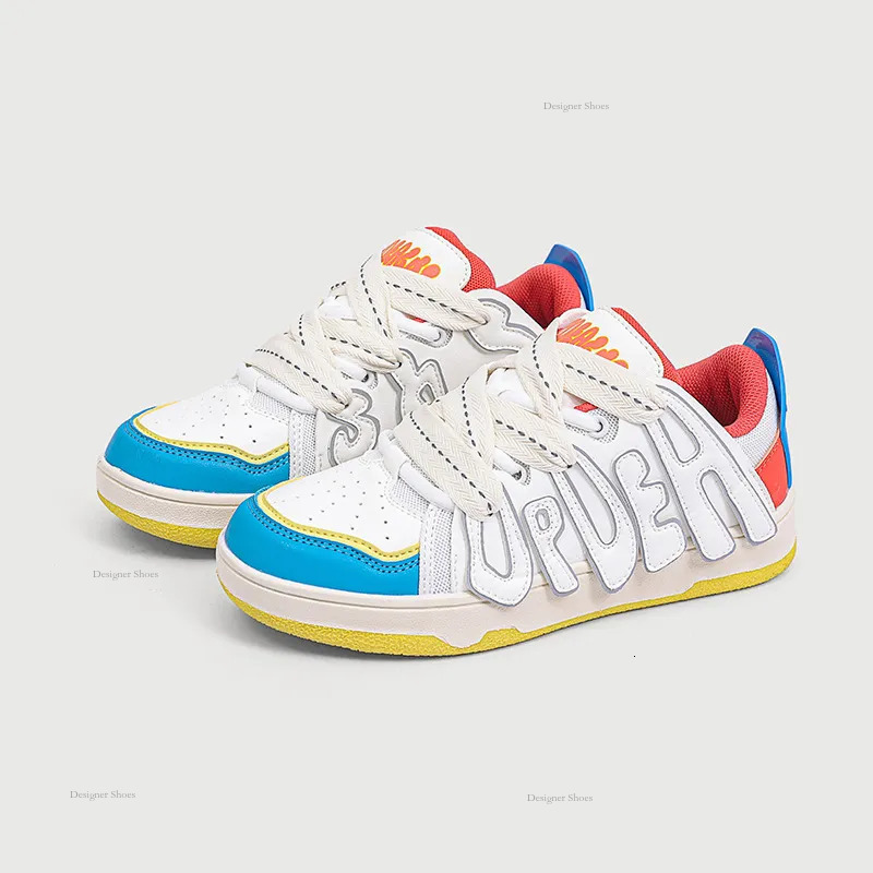 New Casual 2024 Sports Shoes For Men And Women Couples Board Shoes Versatile Small And Bread Shoes