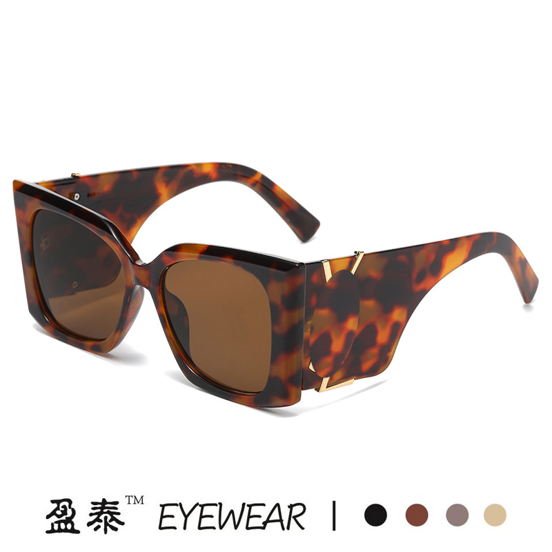Retro Black Square Women Sunglasses Luxury Large Frame Gradient Glasses New Fashion Cat Eye Oversized Sunglasses