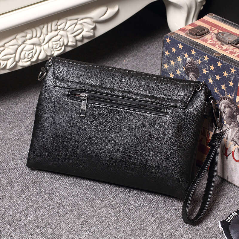 AMZZ 2024 New Trendy Crossbody Small Simple and Versatile Single Shoulder Soft Leather Envelope Women's Handheld Bag