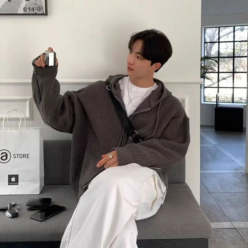 Dark charcoal gray hooded sweater jacket men cardigan sweater loose American retro Hong Kong style lazy men clothing trend y2k 240911