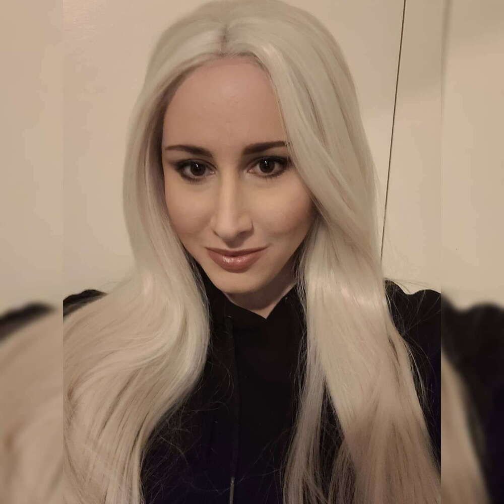 Platinum Blonde Synthetic Front Glueless Straight Long 10% Human Hair Wigs Heat Resistant Lace Wig Daily Wear 180%