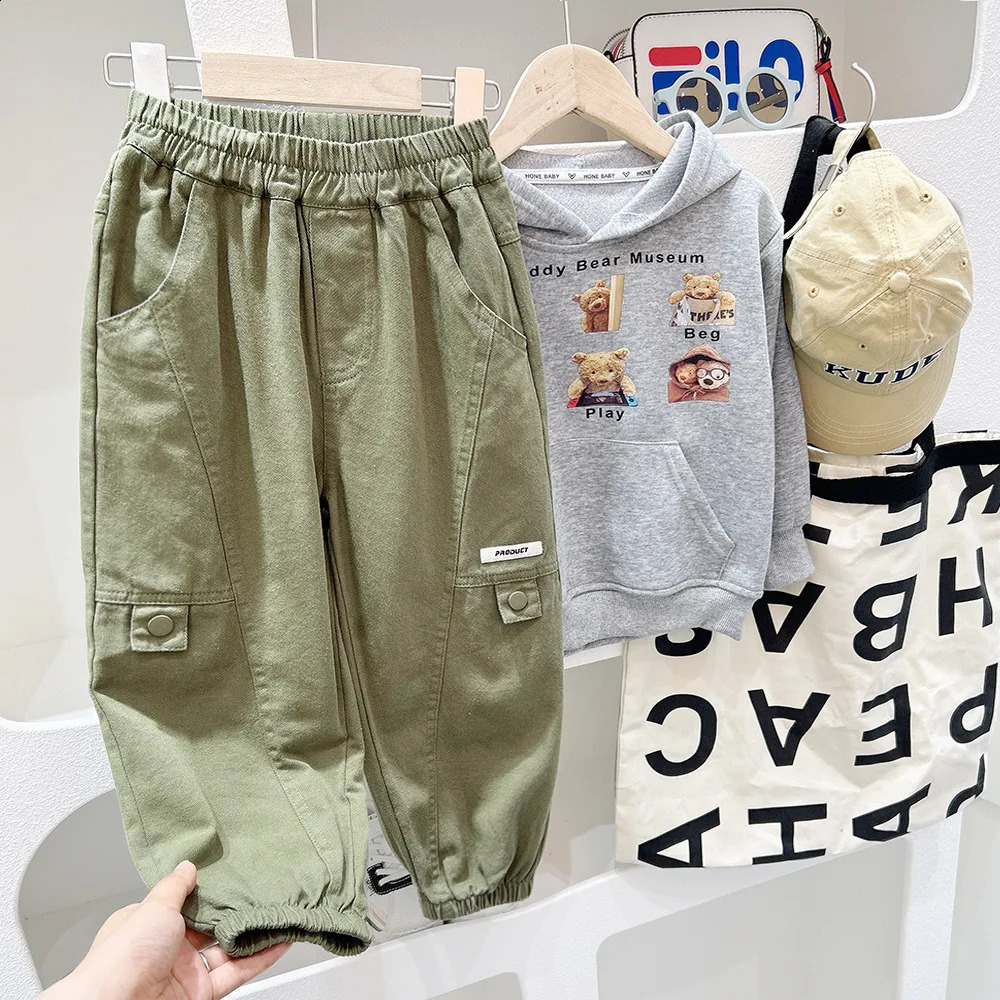Spring Autumn Children Boys Cargo Pants Elastic Pockets Solid Kid Boys Jogger Pants Letter Sticker Student Boys Trousers 240906