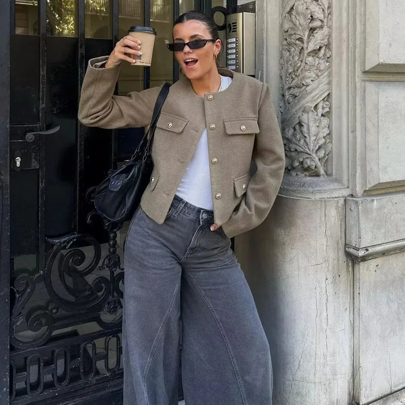 TRAF Cropped Jacket For Women Coat Autumn Winter Crop Jacket Tweed Round neck Long sleeved demi-season Jacket Bomber Outerwears 240911