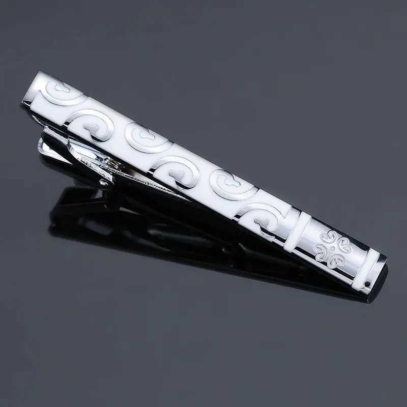 DYs new high-quality mens wedding tie clip is a high-end brand with luxurious design and exquisite patterns. The crystal tie clip comes with free deli