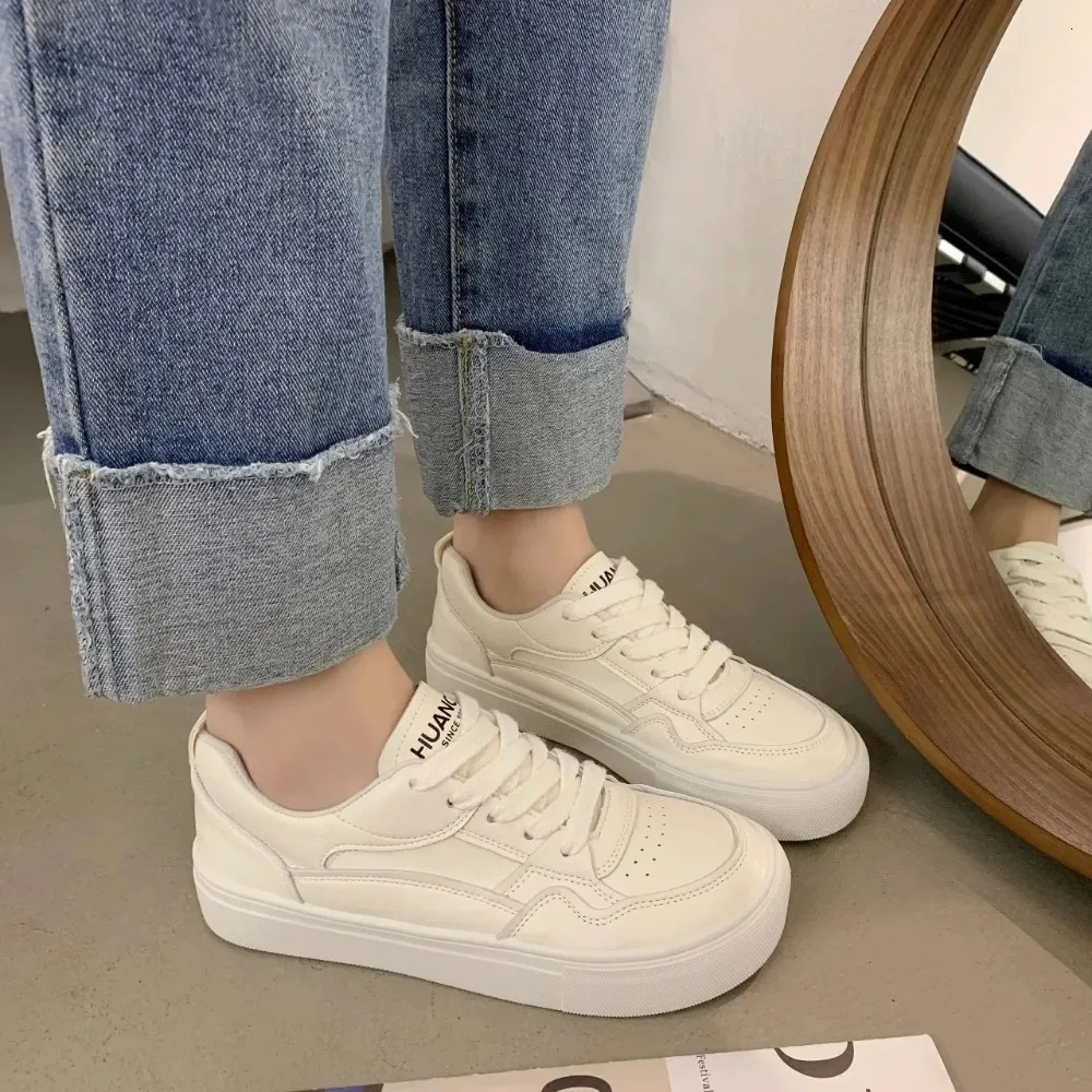 Little White Women Sneakers atillas New Breathable Genuine Leather Women's Casual Sports Board Shoes Sneaker
