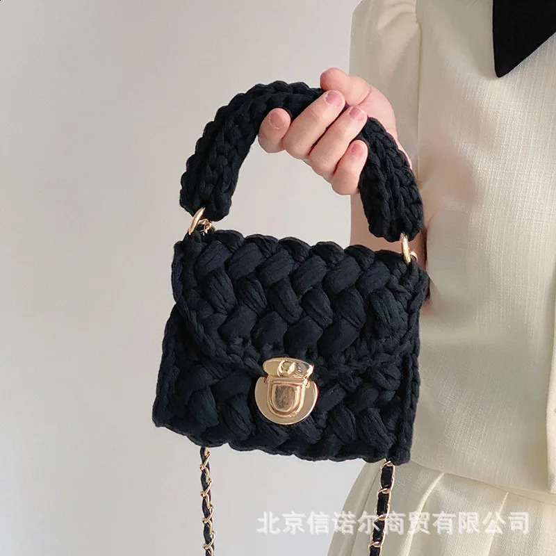 Handmade rope crochet cross body bag for womens y chain knitted handbag small shoulder square 240913
