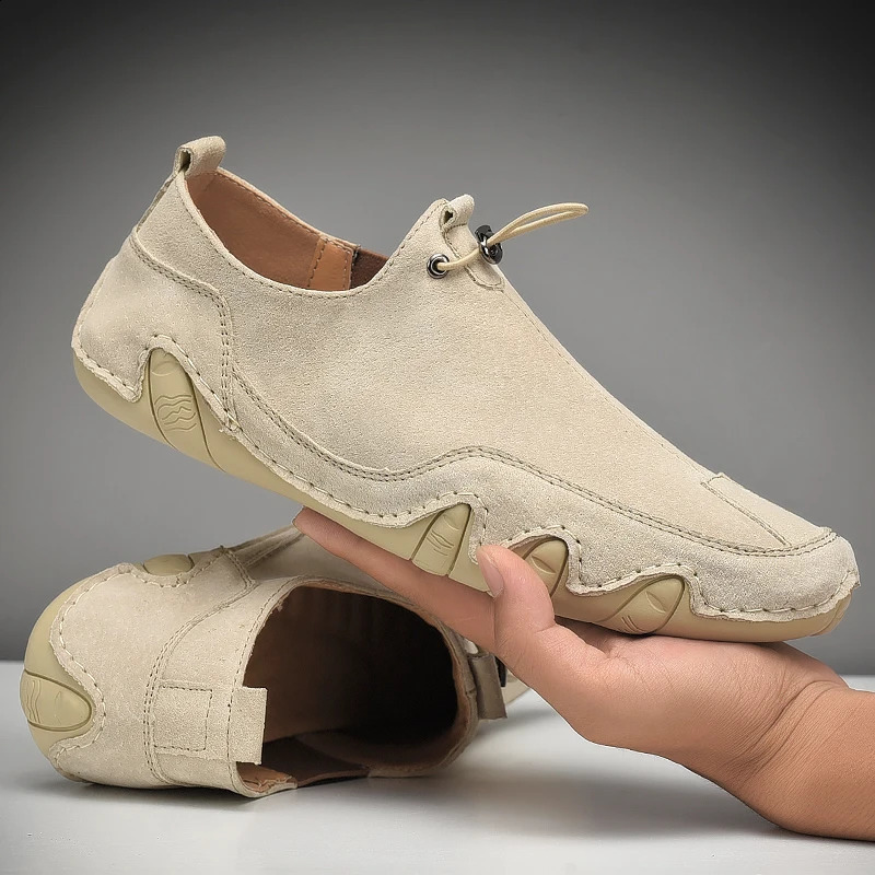 loafers Leather Shoes Men Fashion High Quality Comfortable Men Casual Driving Shoes Plus Size Elastic Holes Shoes 240909