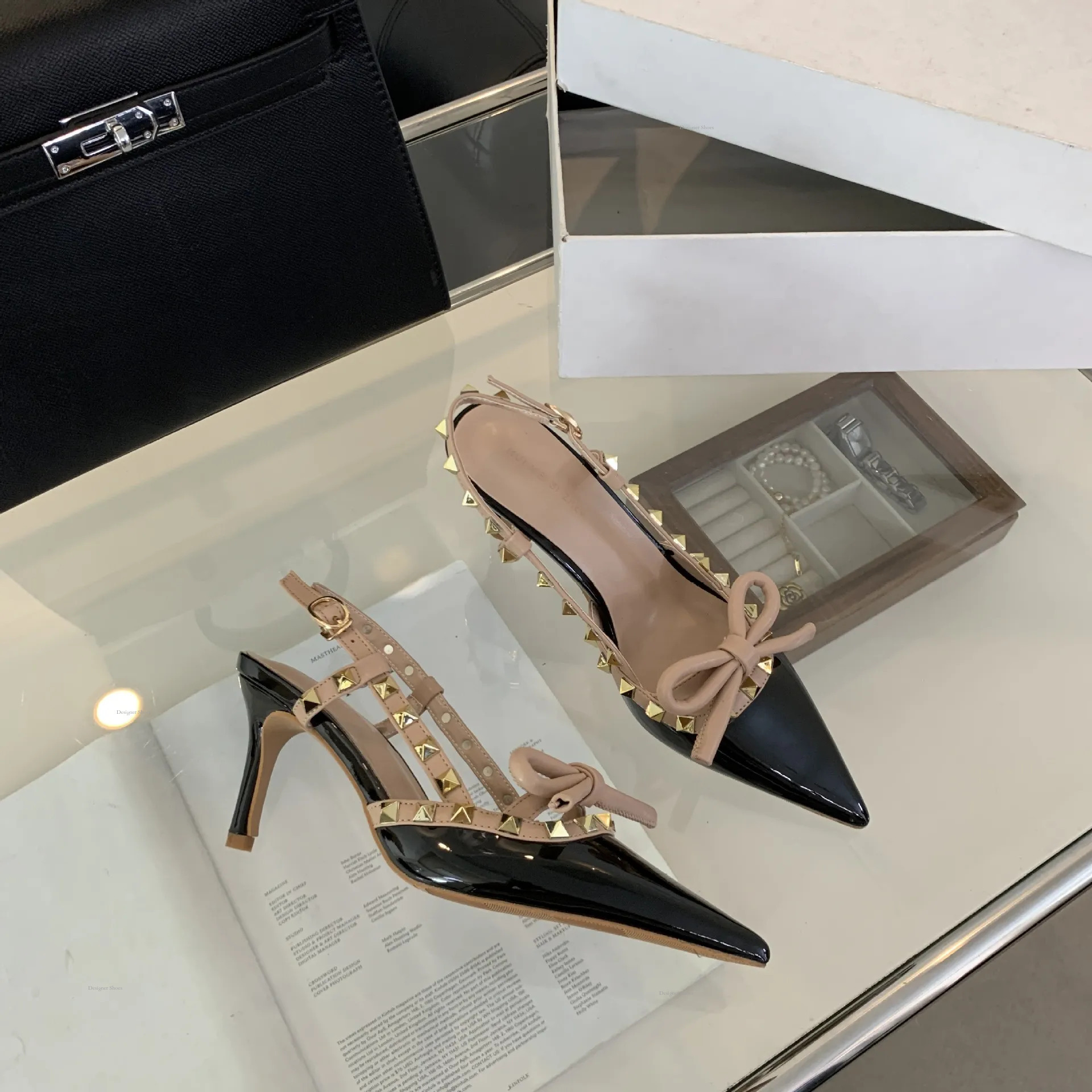 2024 New Pointed Free Shipping High Heels French Socialite Style Rivet Bow Toe Women's Singles Shoes
