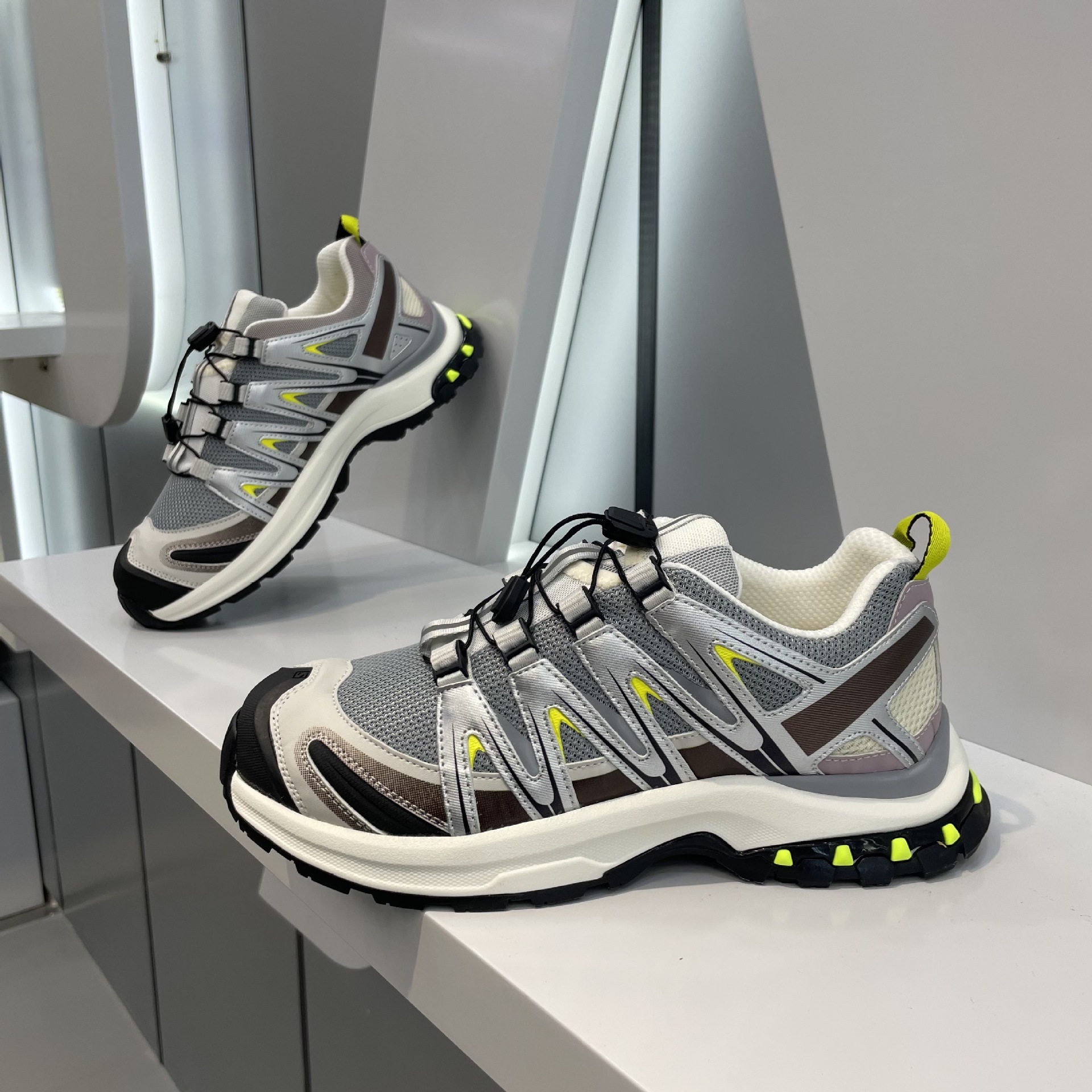 Ddmybear Trendy Brand Outdoor Hiking Mountaineering For Men, Thick Soled Breathable Sports Leisure Shoes, Autumn Trendy Low Top Shoes Chinese Brand Sh