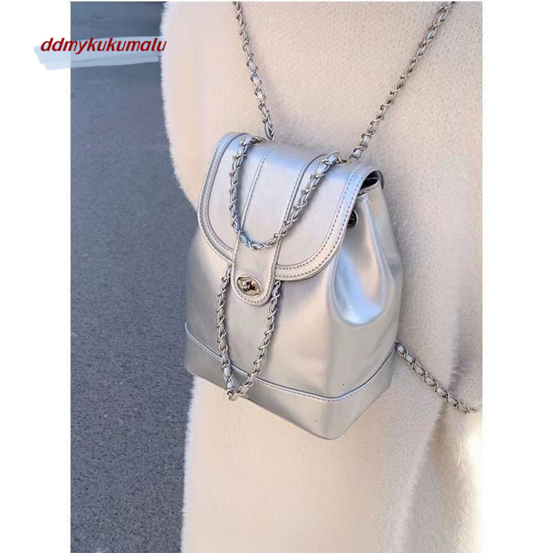 2024 New Style Sier Chain Women's Korean Edition Small Fragrance Backpack Fashionable Crowd Book Bag H7.19#27 ddmykukumalu