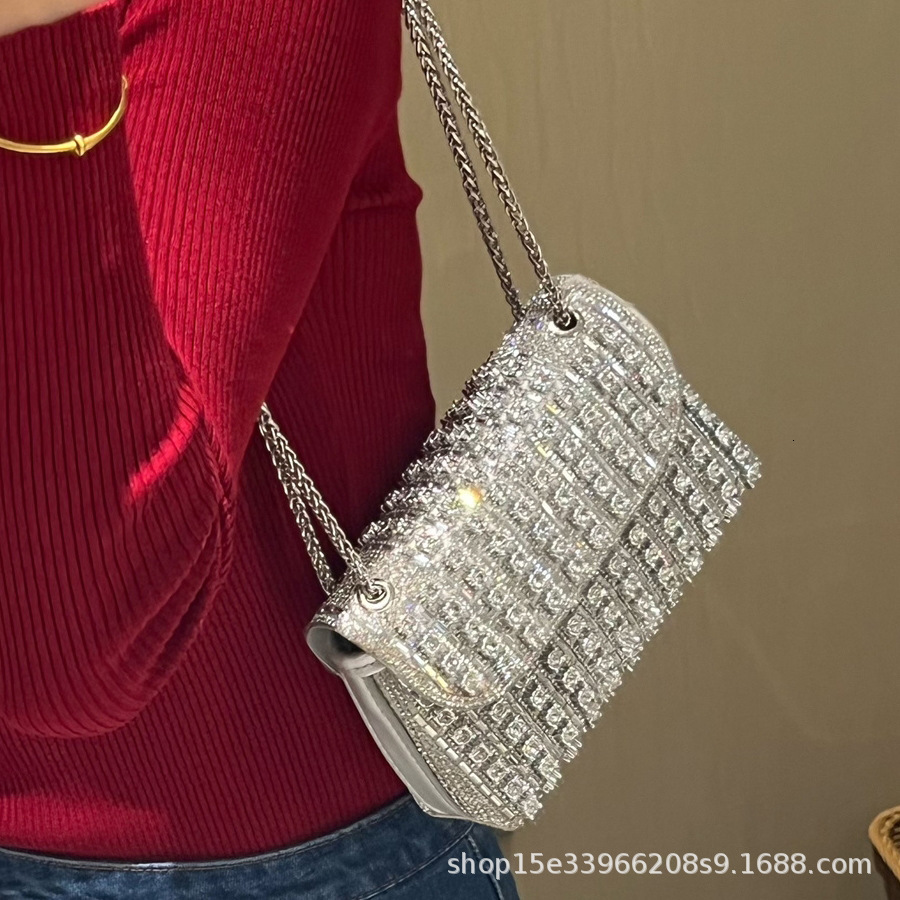 2024 New Celebrity Crossbody Evening Fashionable Diamond Inlaid with High Quality and Exquisite Square Women's Handheld Bag