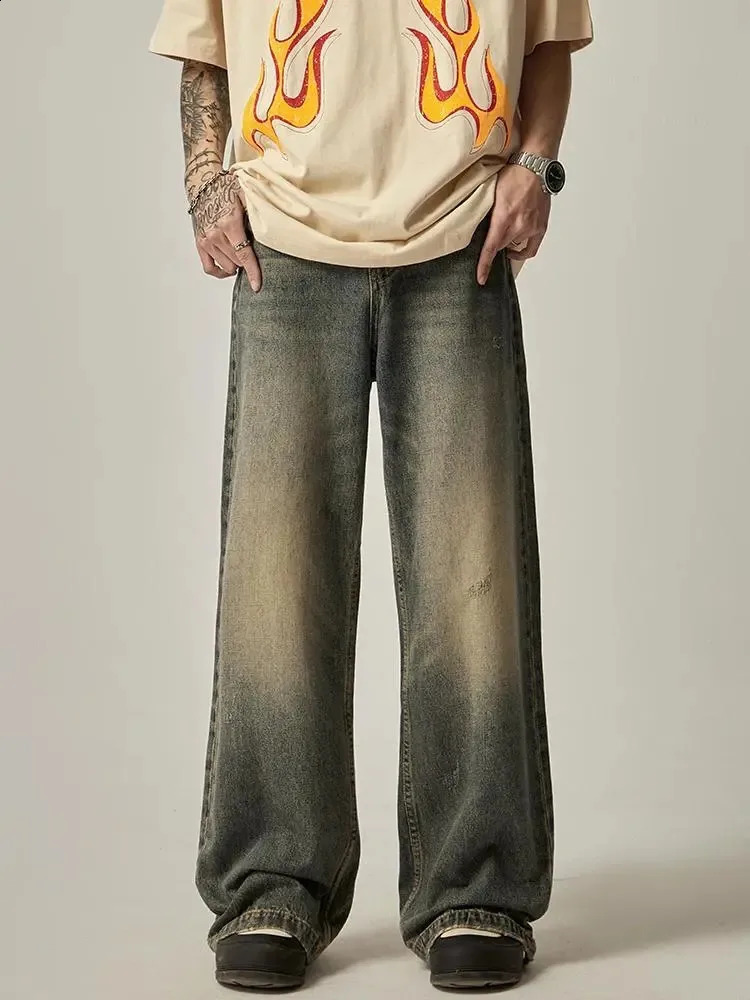 Vintage Blue Jeans Mens Clothing Spring and Autumn Holes Y2K Straight Pants Button Pocket Loose Trousers A030 240911