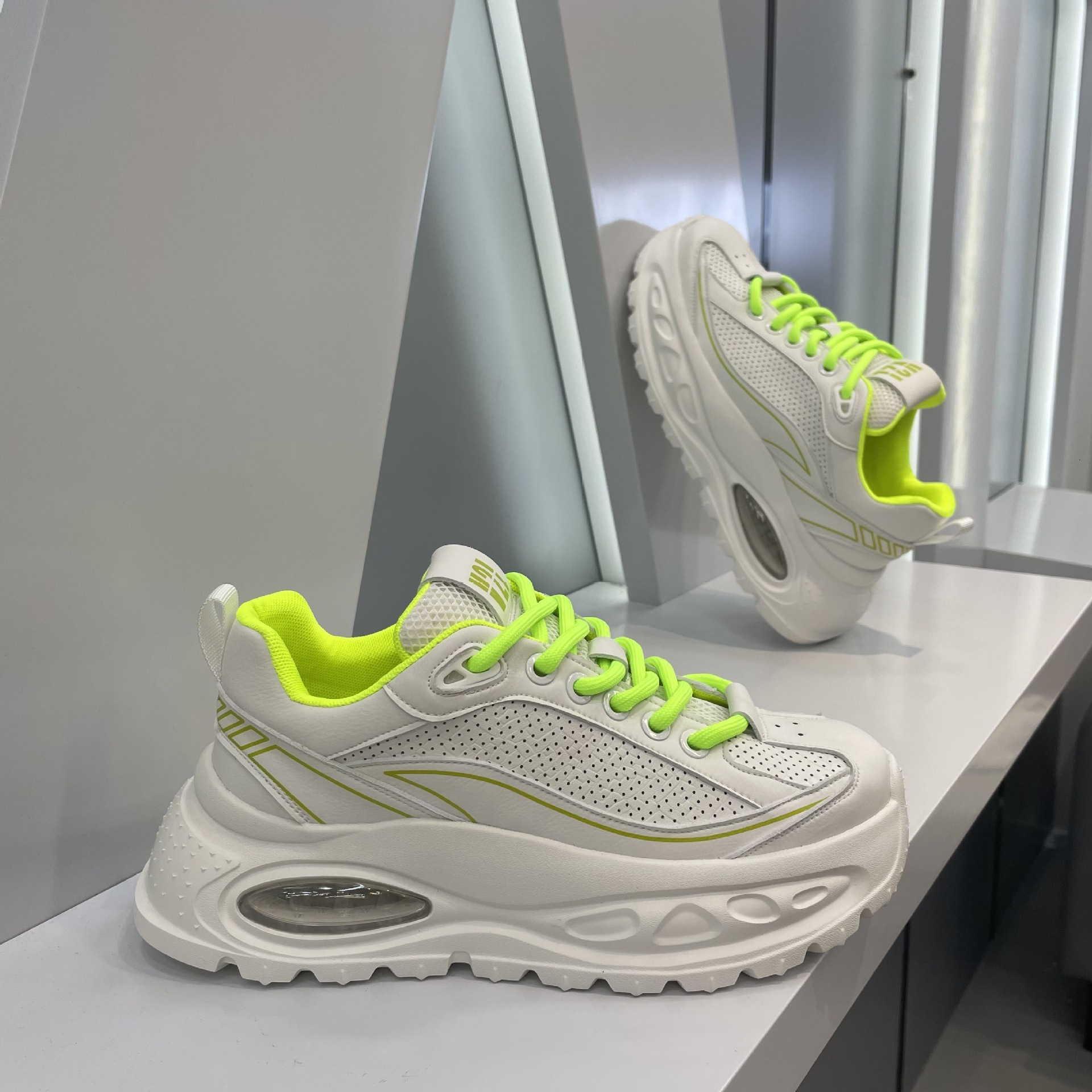Ddmybear Autumn Thick Soled Air Cushioned Version Versatile Comfortable Height Increasing Wear-Resistant Sports Trendy Men's Shoes Chinese Brand 