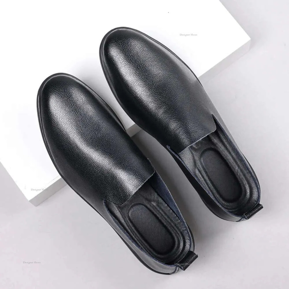 Casual Loafers Men Comfortable Lightweigh Walking Footwear High Quality Black Flat Breathable Slip On Male Leather Shoes