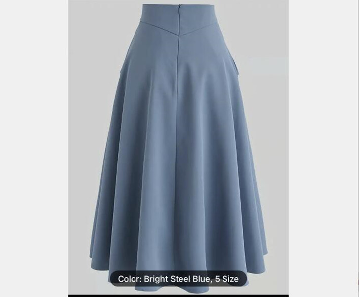 Classic Lady's Fitted Gown: Sleek Design Combined With Precision Stitching for a Flattering Look