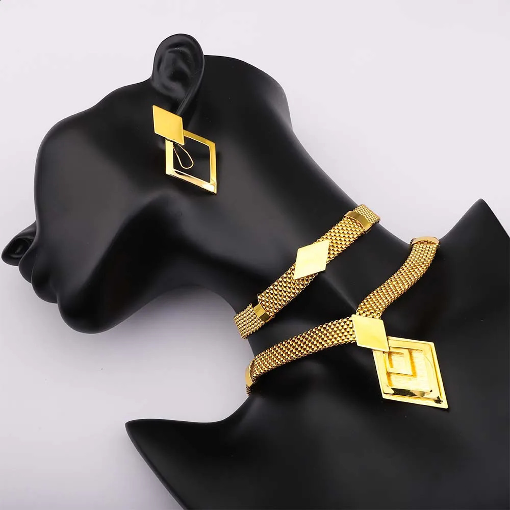 Dubai Geometry Necklace Earring Set Wedding Accessories Party Anniversary Gift Free Delivery Selling Product 240906