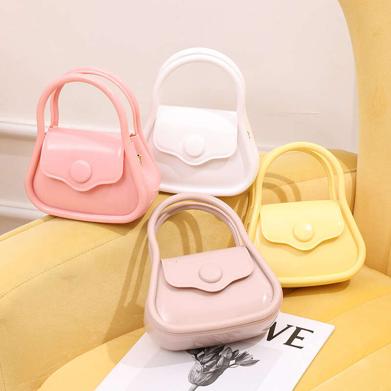 AMZZ New PVC Soft European 2023 Women's Fashion Handbag Live Broadcast Silicone Jelly Bag