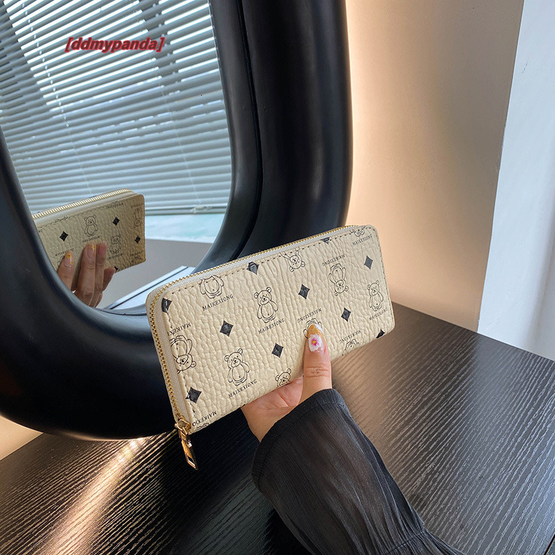 2024 New Han Chao Women's Wallet, Bear Print, Single Zipper, Multi Card Portable Travel Fashion Phone Bag #13 ddmypanda