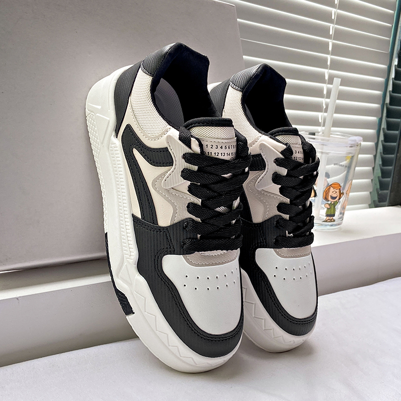 Fashion Small White Women New Spring and Autumn Leisure Sports Girls with Thick Soles Low Top Board Shoes