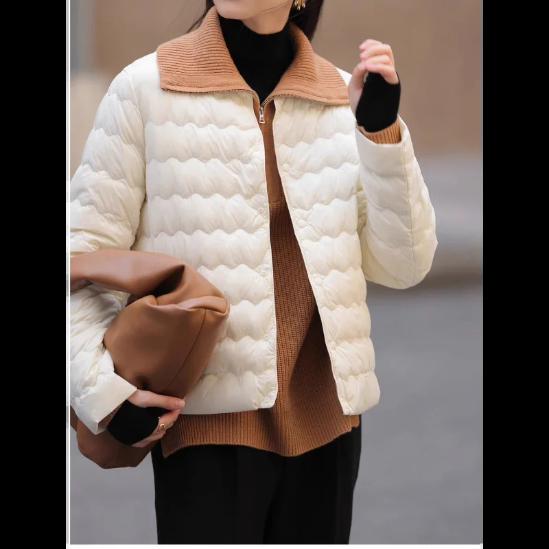 Ultra light down jacket round neck suitable for women short thin ultra-thin fashionable trendy autumn winter 240913